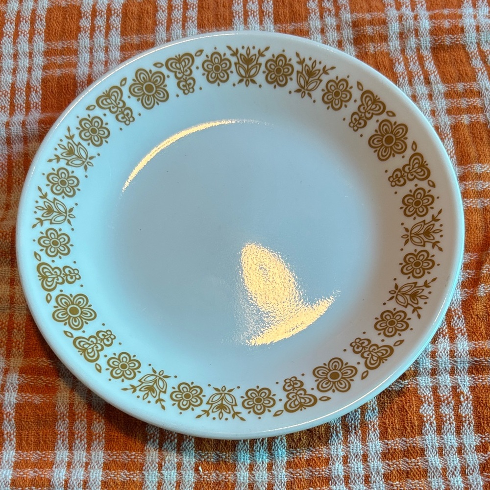 Butterfly Gold Side Plate (8)